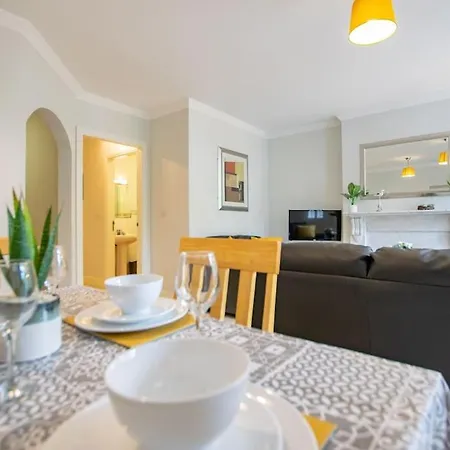 21 - 2 Bed By Shortstays Appartement Galway