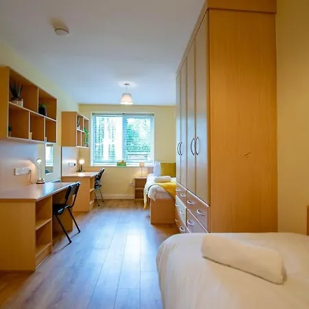 21 - 2 Bed By Shortstays Apartmán