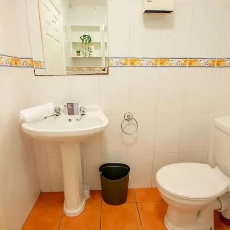 21 - 2 Bed By Shortstays