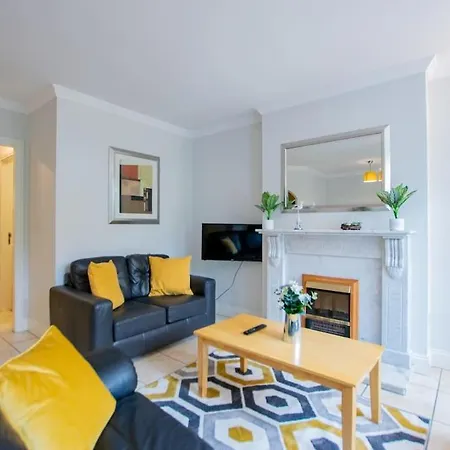 21 - 2 Bed By Shortstays *
