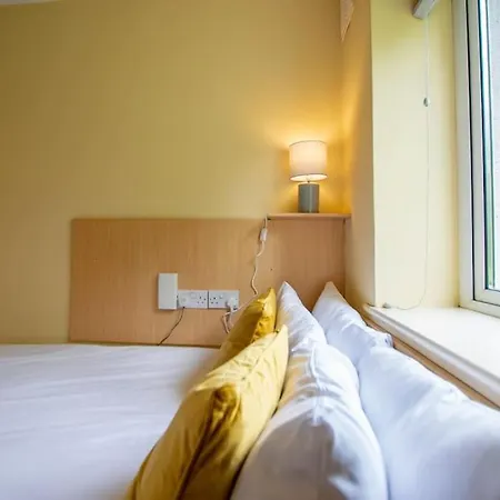 21 - 2 Bed By Shortstays *