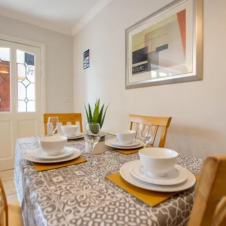 Apartment 21 - 2 Bed By Shortstays *